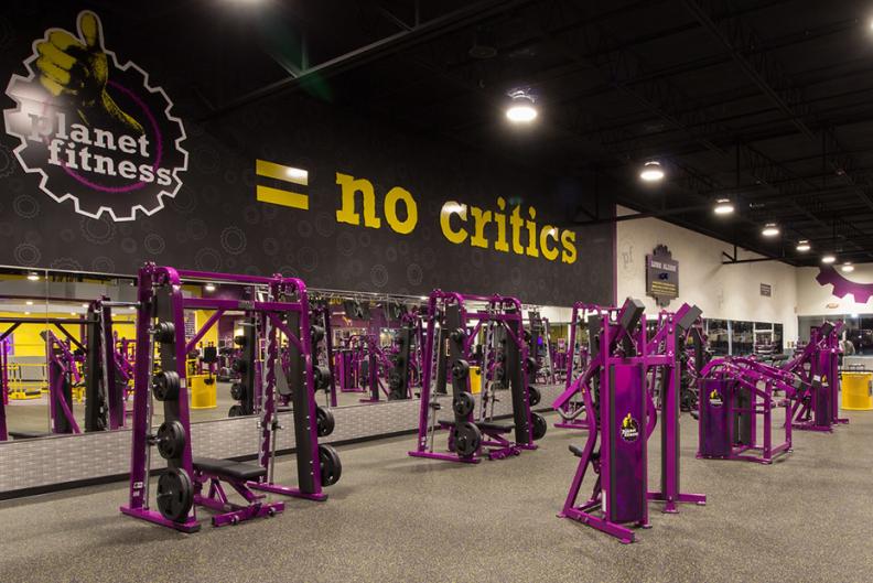 Fitness plans downtown Detroit gym near riverfront